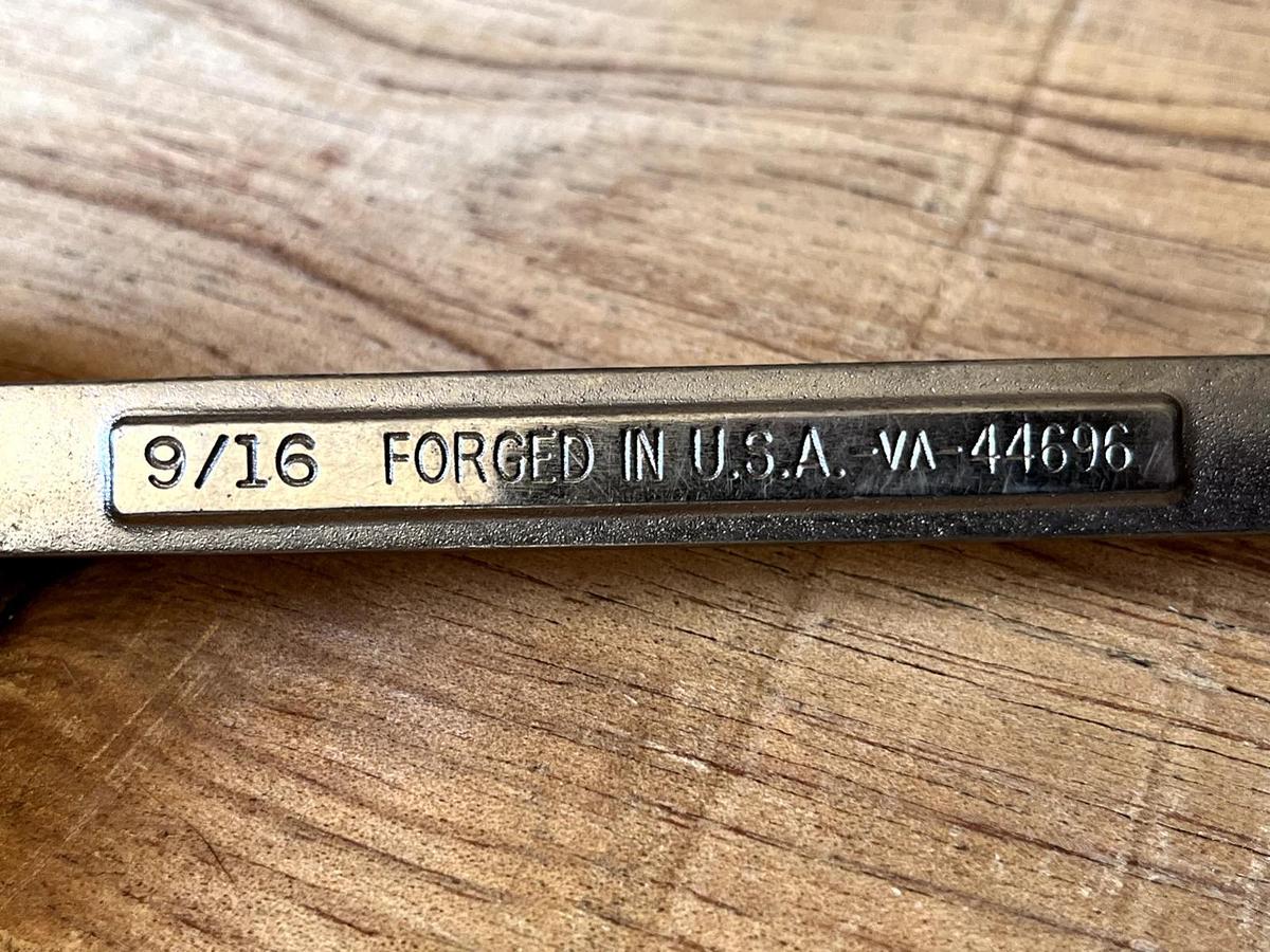 Used Craftsman Combination Wrench 9/16in.  12 Point  44696  -VV-