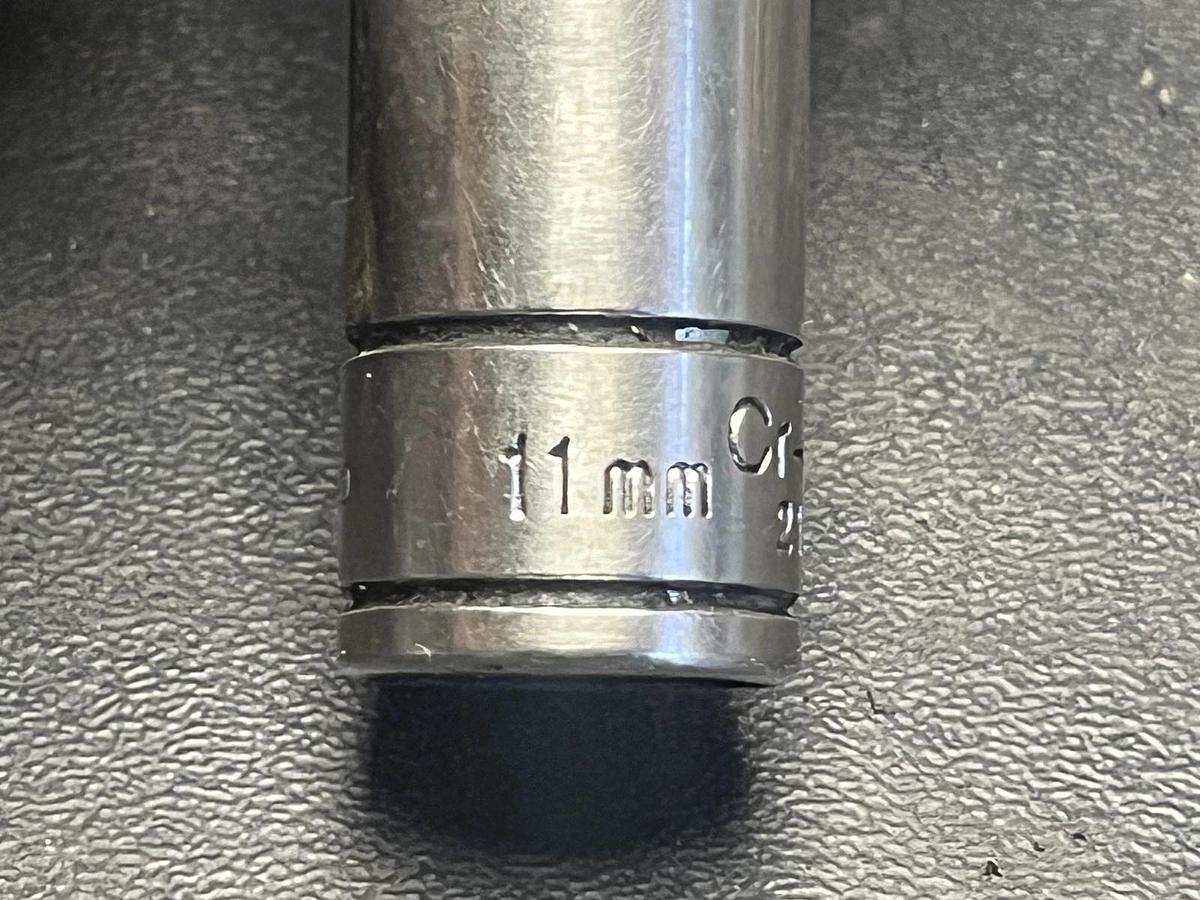 Used BenchTop 11mm Socket 3/8" drive