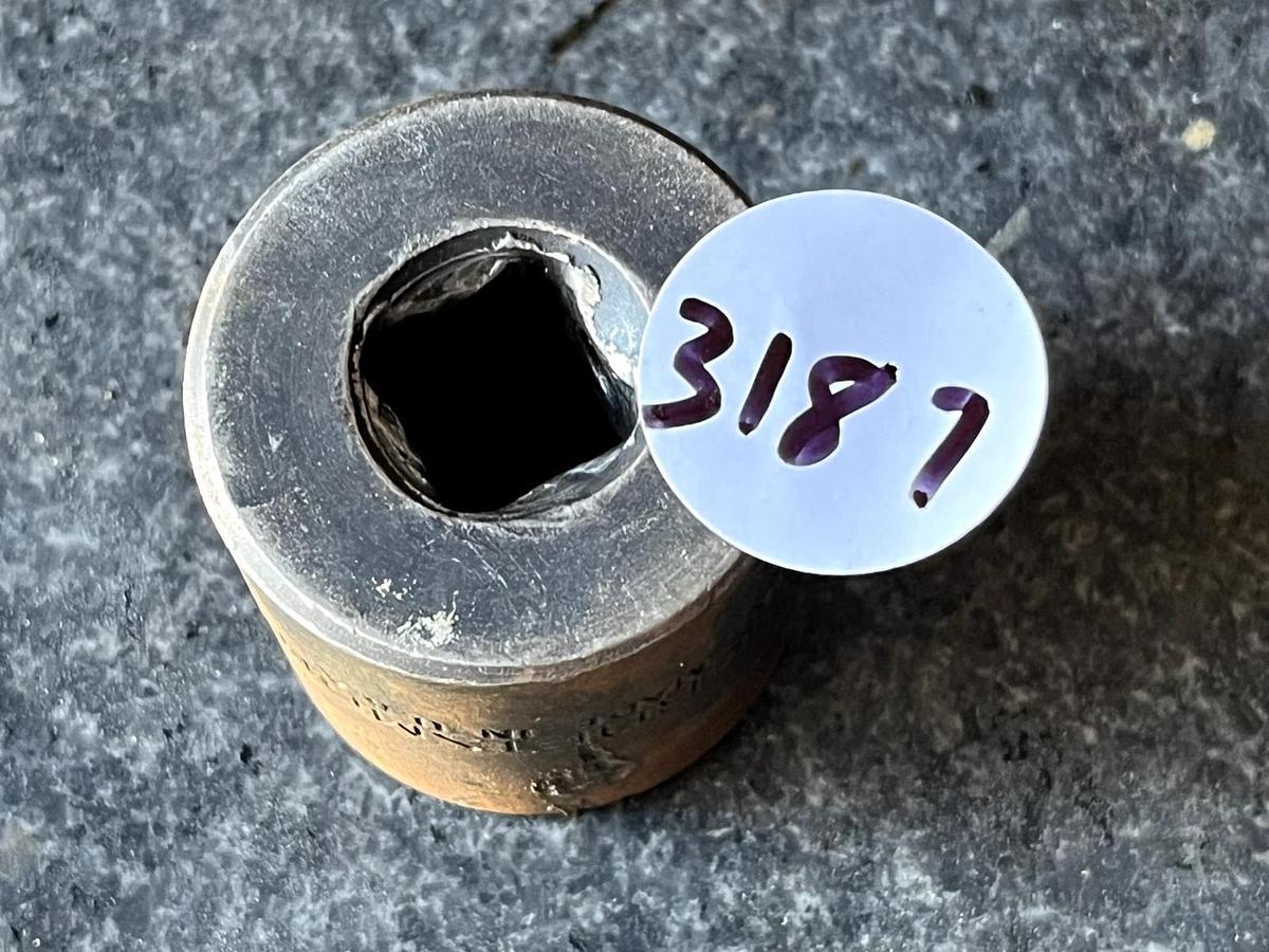 Used Craftsman 1-1/16" 6 point 18754