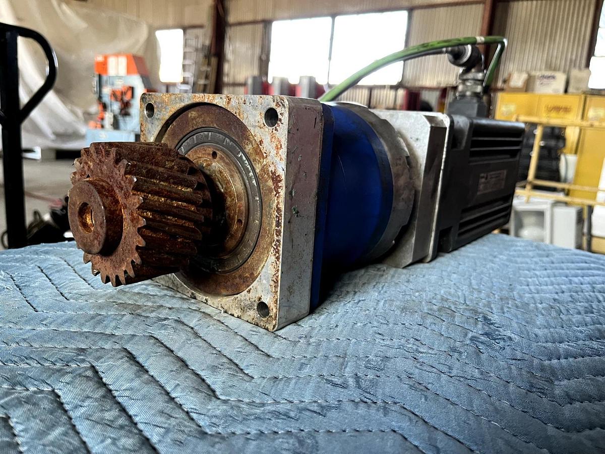 Used Fagor Servo  motor FXM54.40A.A1.000