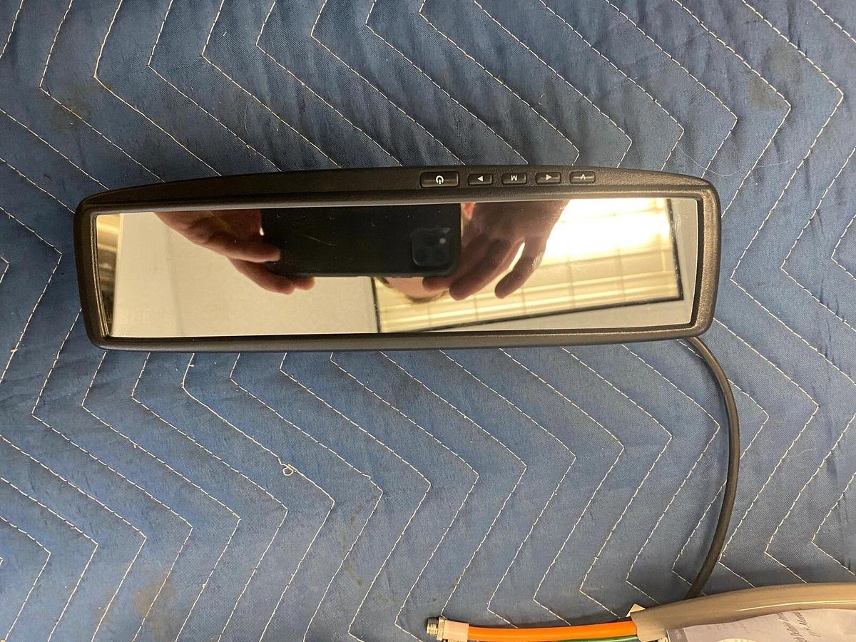 Used Accele RVM430TG 4.3″ Widescreen Rear View Glass Mirror and RVM430DVR