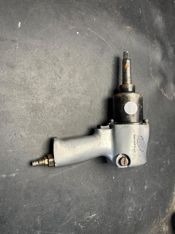 Used INGERSOLL RAND SR15K PNEUMATIC GUN USED