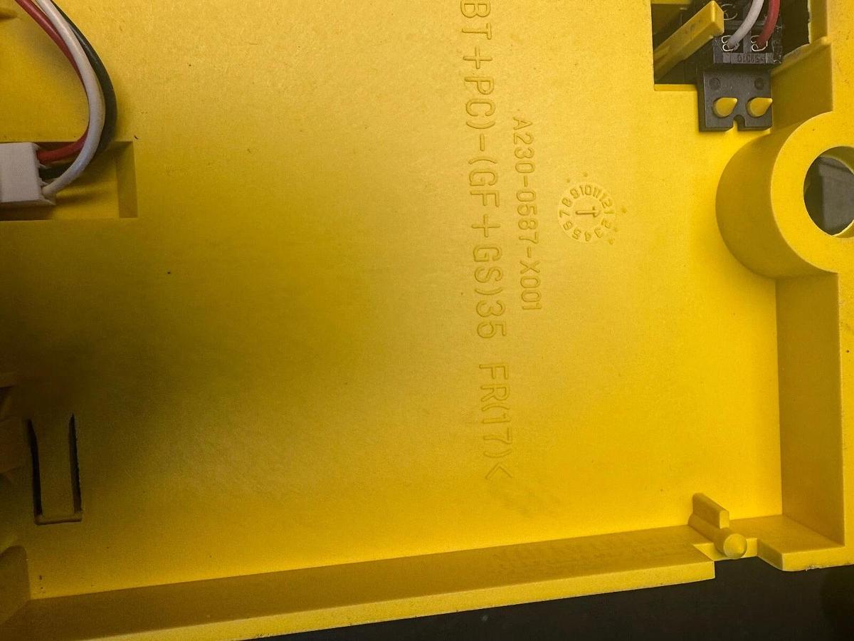 Used Fanuc A02B-0283-B803 CNC system S/N: E03203648