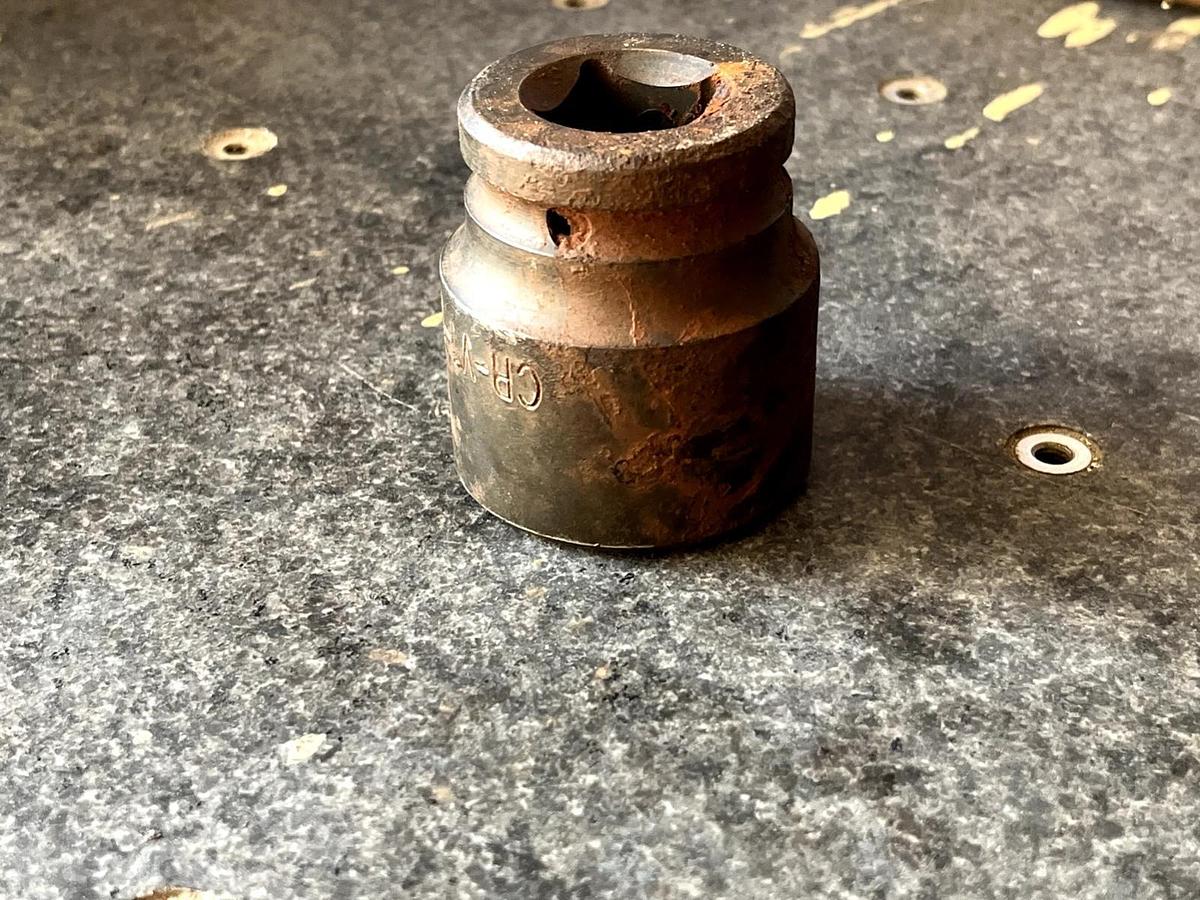 Used CR-V 1 3/8” Socket 6-point 3/4” drive