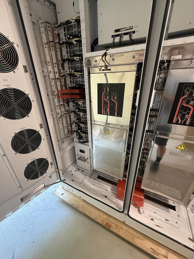 2025 Autel Maxi Charger DC HiPower Cabinet DS640