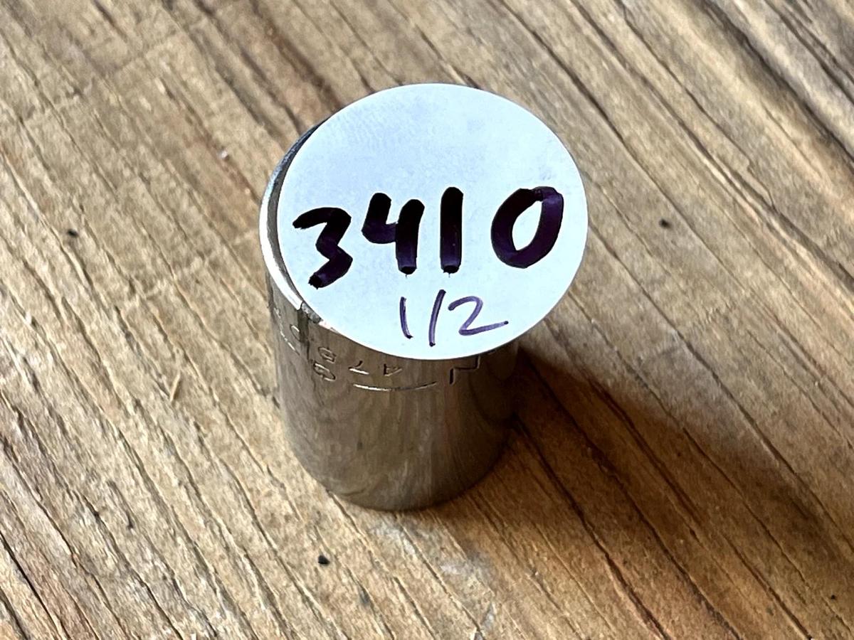 Used Craftsman USA 5/8" 12 Point 1/2" Drive Socket 47505 -V- Series                 g