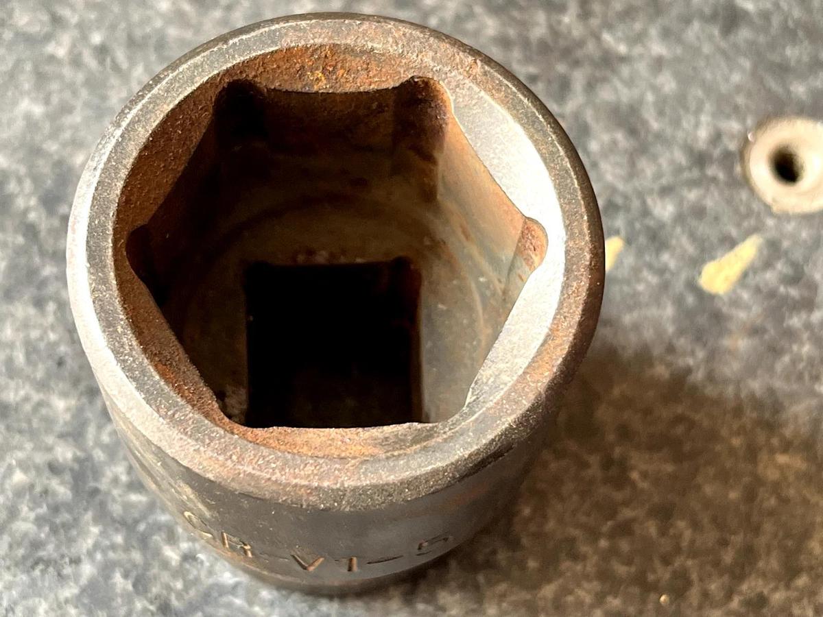 Used 1-5/16" 6 point Impact Socket