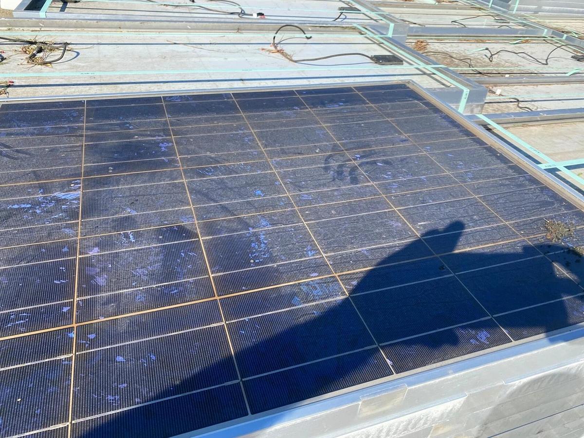 Used 12 cents/watt Mitsubishi 170W Solar Panel Model PV-MFt170EB4