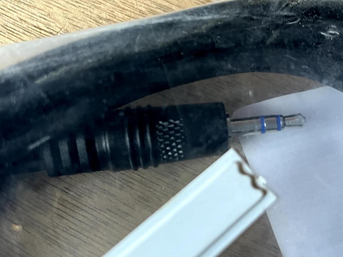 Used Comprehensive MPS-2PP-6ST 6 ft. 3.5mm Stereo to 2 RCA Cable Male to Male