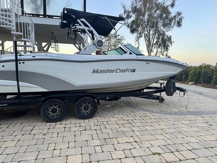 Used 2018 Mastercraft XT22