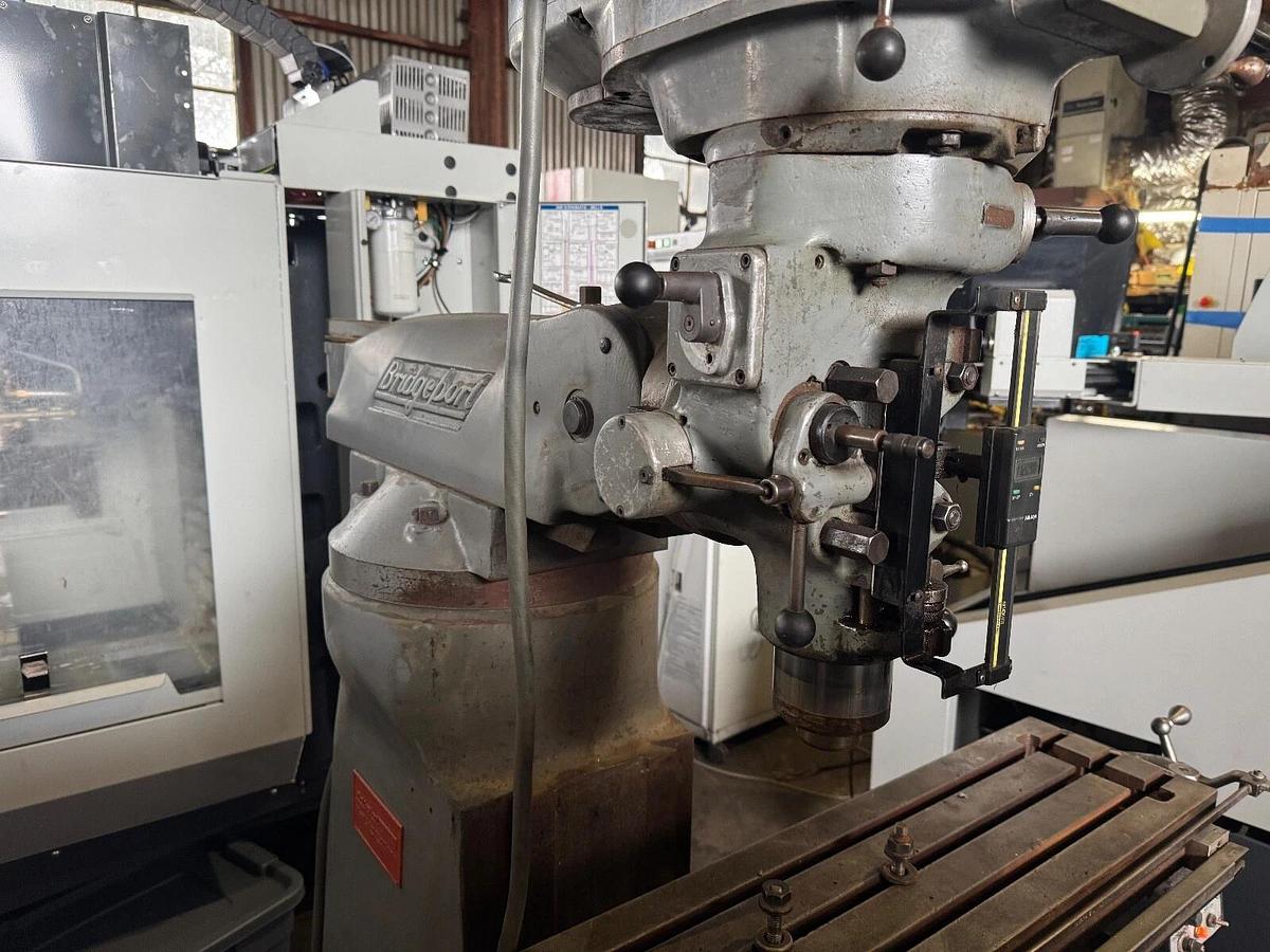 Used BRIDGEPORT 9X48 SERIES I 2HP VS VERTICAL MILLING MACHINE, CHROME WAYS + 2AX DRO