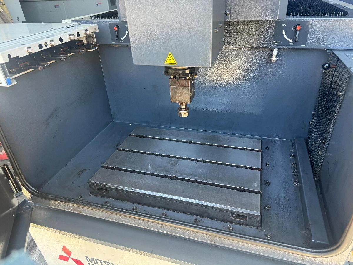 Used Mitsubishi EDM. EA8SM EDM, 2018, 4/7 SHUTTLE ATC, SYSTEM 3R, C-AXIS RAM-TYPE