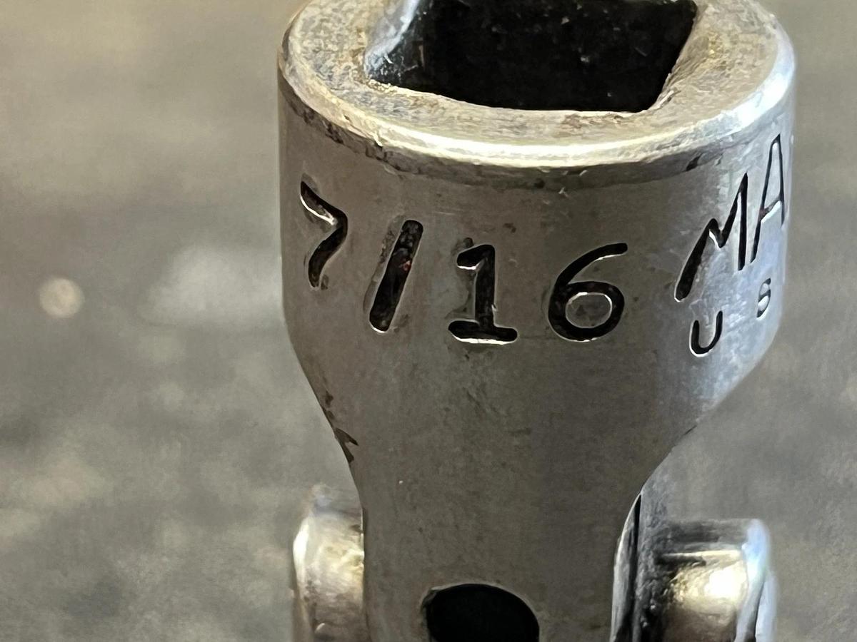 Used Mac Tools XU146  7/16in. 3/8" Drive  6PT Swivel Shallow Chrome Socket  7/16"