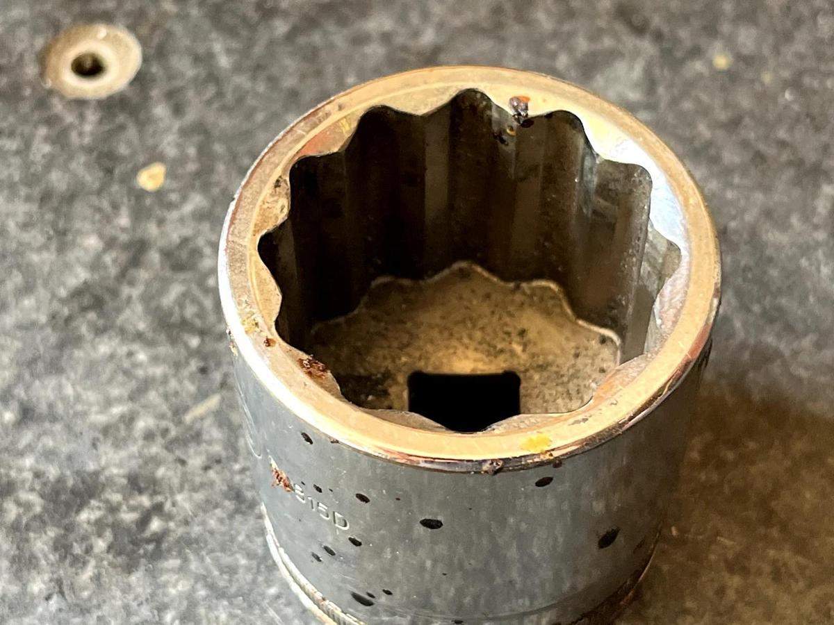 Used Gearwrench 1/2" Drive Shallow 12pt Sockets SAE 36 MM Metric 80815d