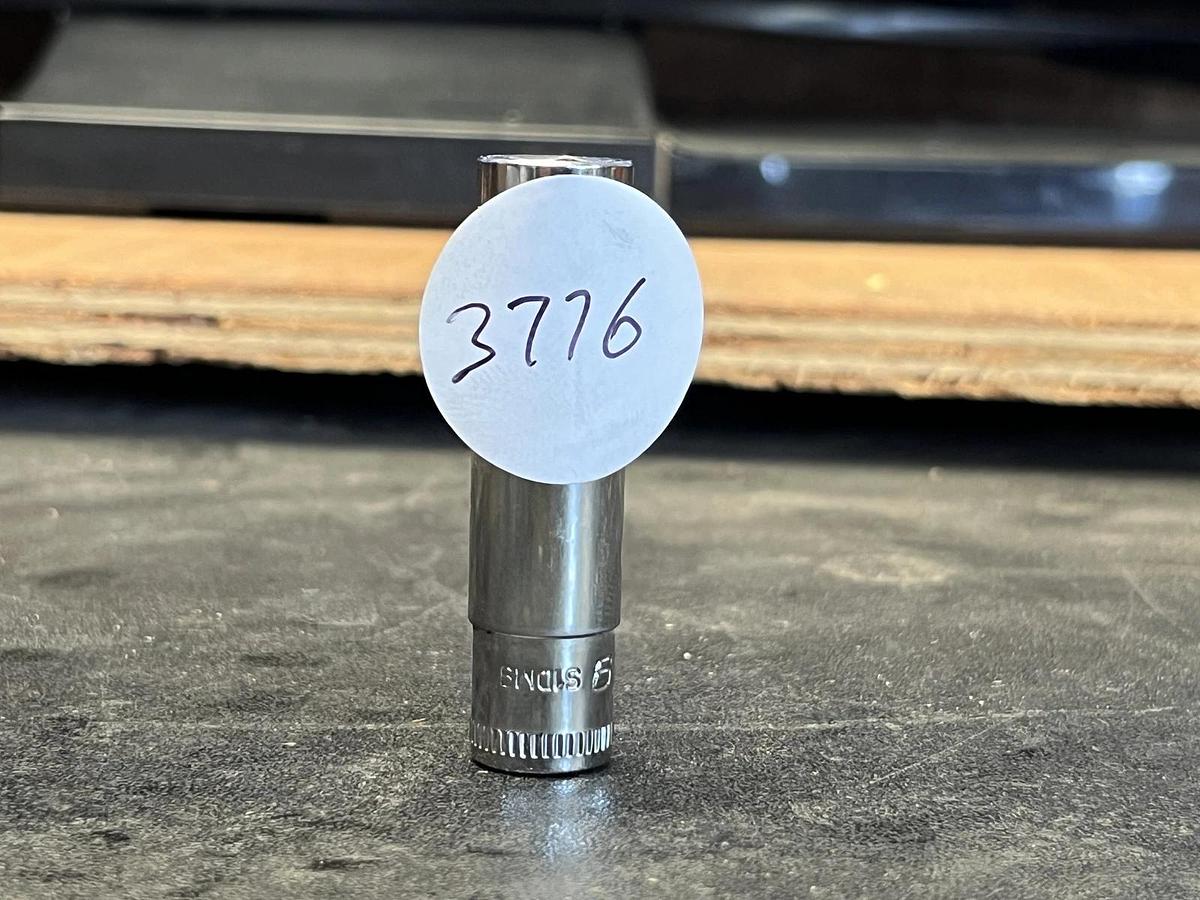 Used Icon 9MM S1DM9 socket