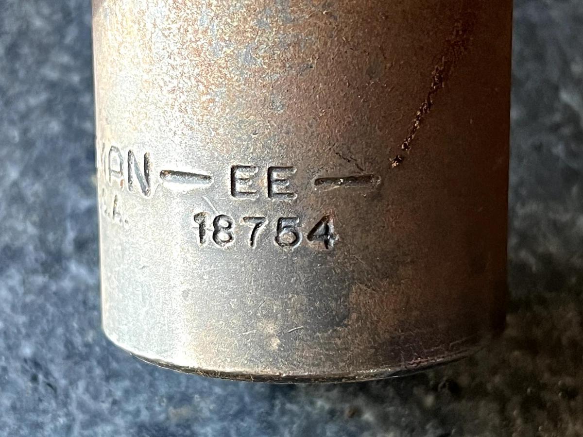 Used Craftsman 1-1/16" 6 point 18754