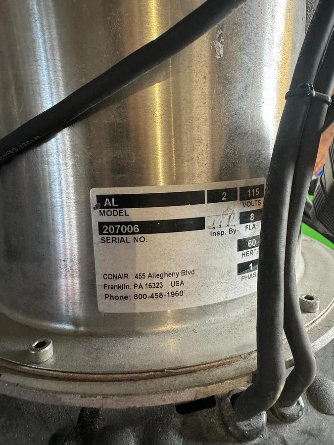 Used Conair Material Hopper With Vaccum Motor. Model AL 2 With Loader Control