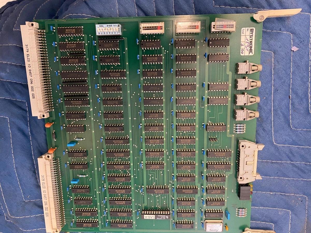 Used BYSTRONIC Lascon 3 450 3857 E 0745-5-A PC BOARD