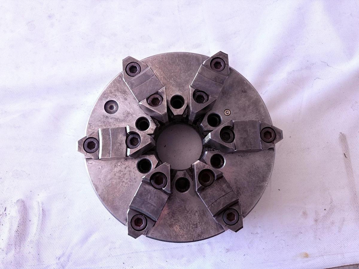 Used BUCK CHUCK SELF CENTERING 6 Jaw Chuck B2106R 10 in