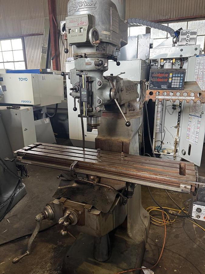 Used BRIDGEPORT 9X48 SERIES I 2HP VS VERTICAL MILLING MACHINE, CHROME WAYS + 2AX DRO