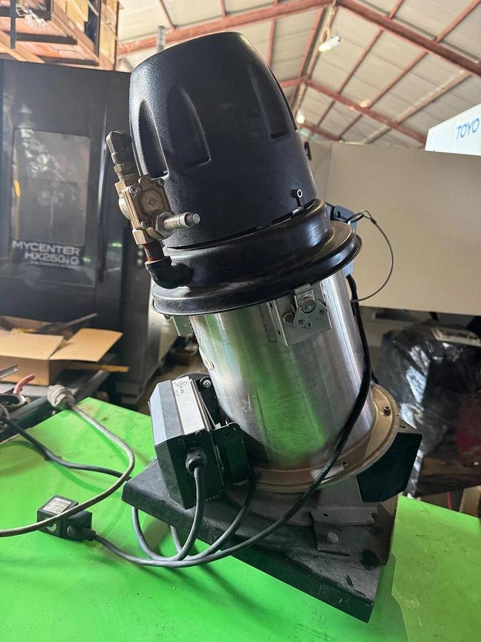 Used Conair Material Hopper With Vaccum Motor. Model AL 2 With Loader Control