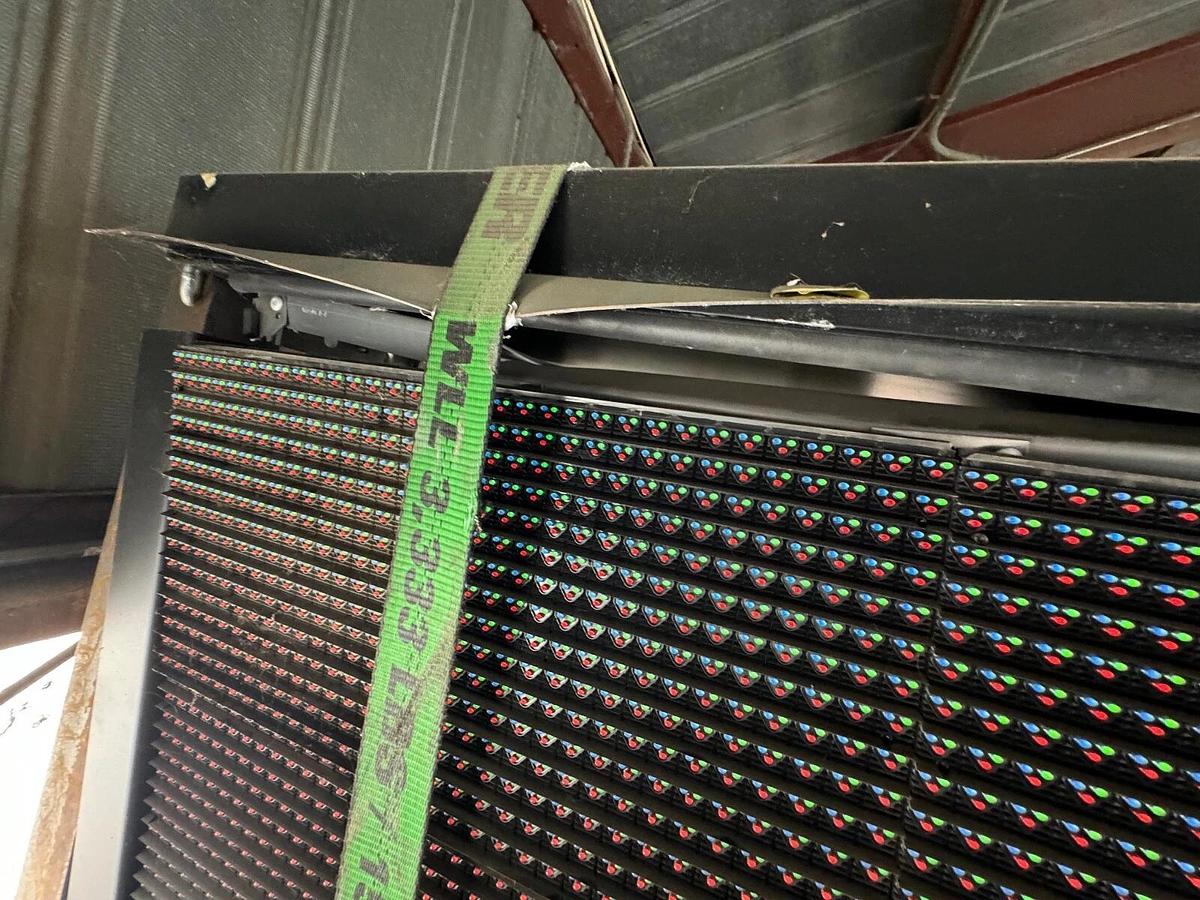 Samsung PRISMVIEW LED Wall 50' x 10' tall NEW NEVER INSTALLED.