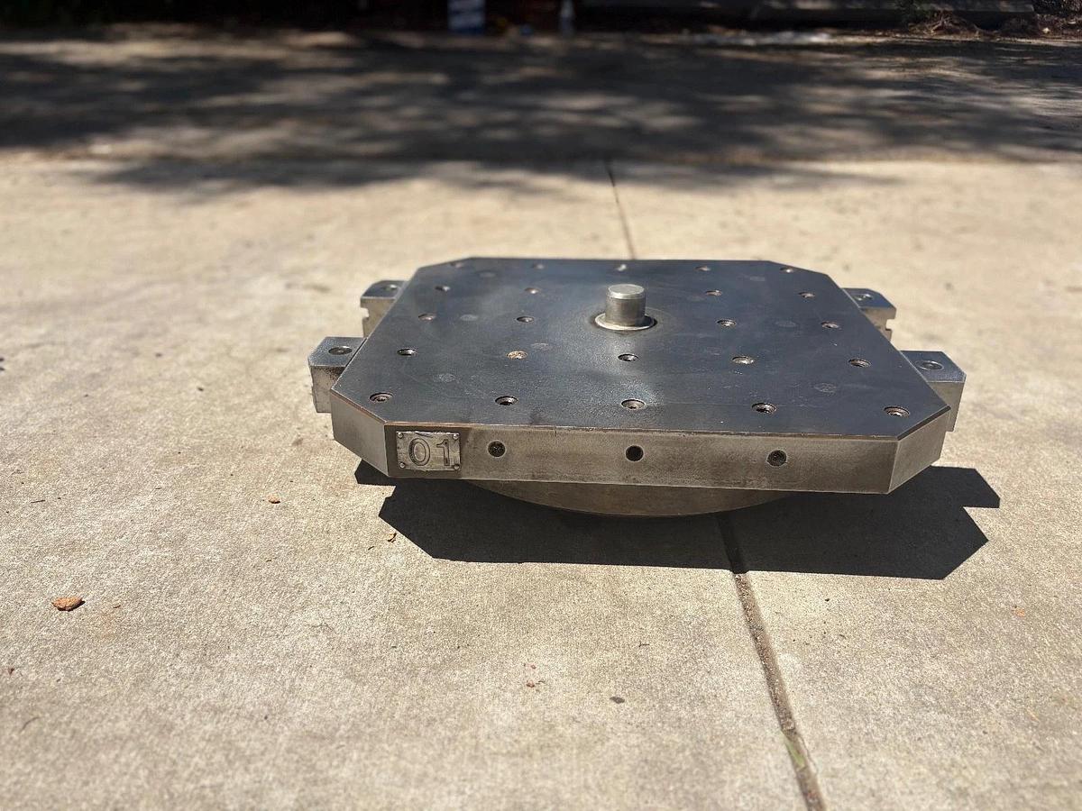 Used 500 MM PALLET FOR MORI SEIKI NHX 5000 HORIZONTAL MACHINING CENTER