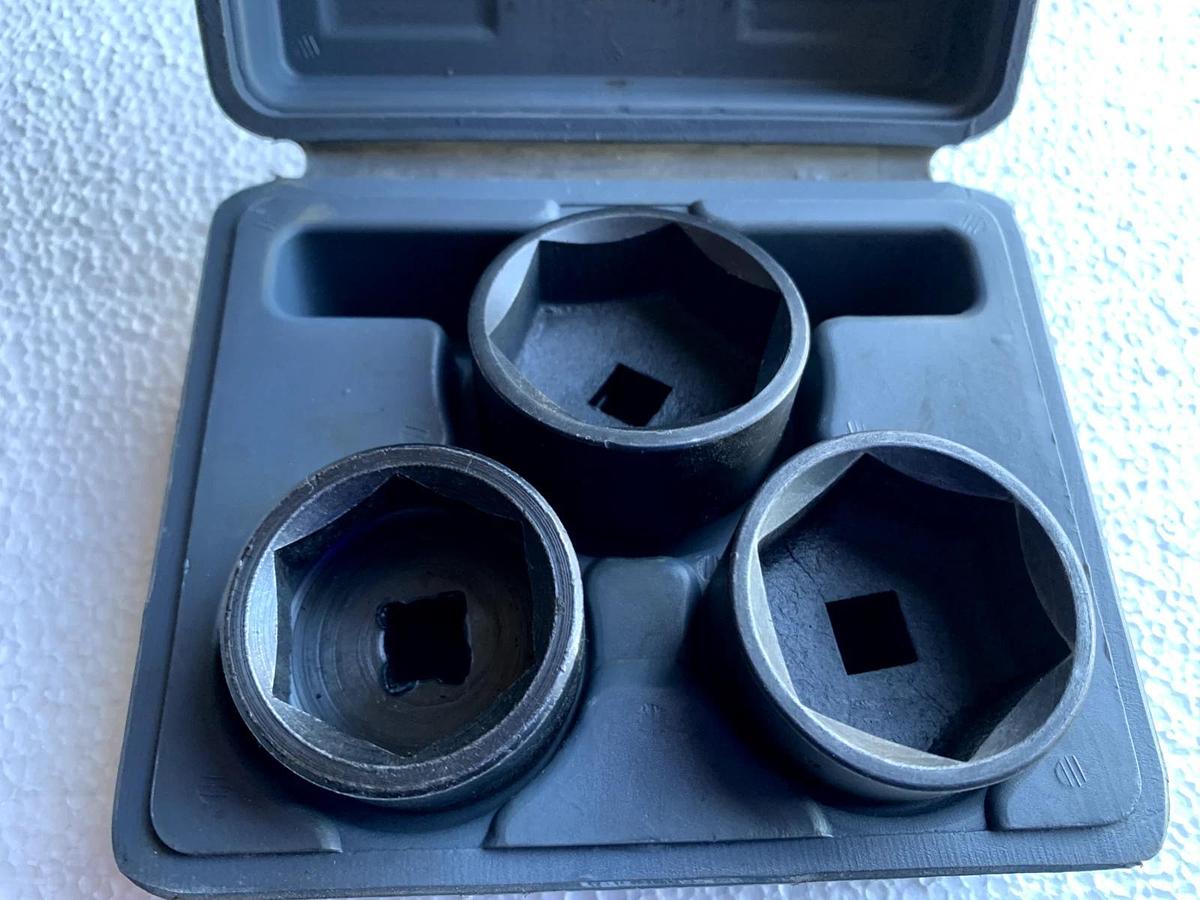 Used Lisle 14650 Filter Socket Set 3PC (35/36mm, 29mm, 32mm)