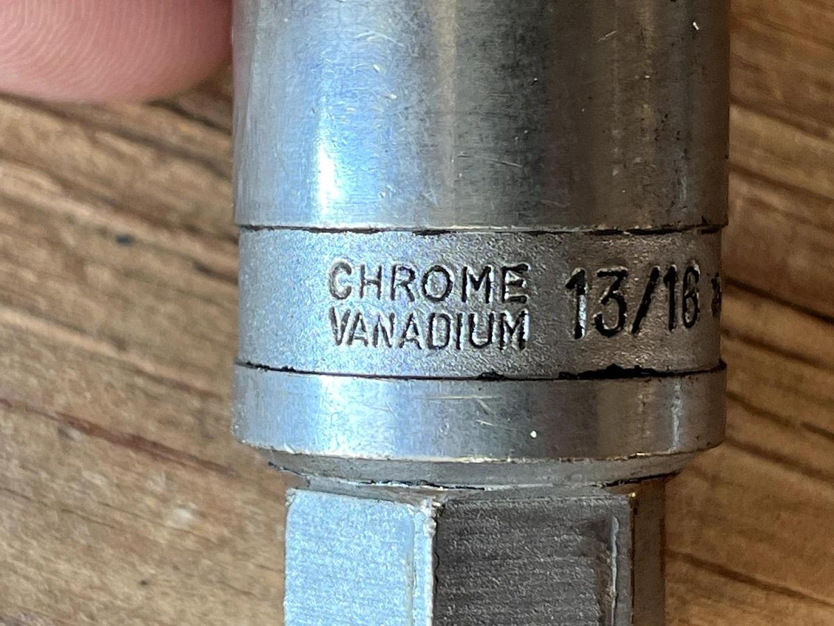Used Chrome Vanadium Spark Plug Socket Crew Line 1/2" Square Drive 13/16" Japan