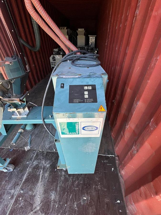 Used Una-Dyn GS30 Dehumidifying Hopper Dryer TSCA1111 100# solid Cone Hopper