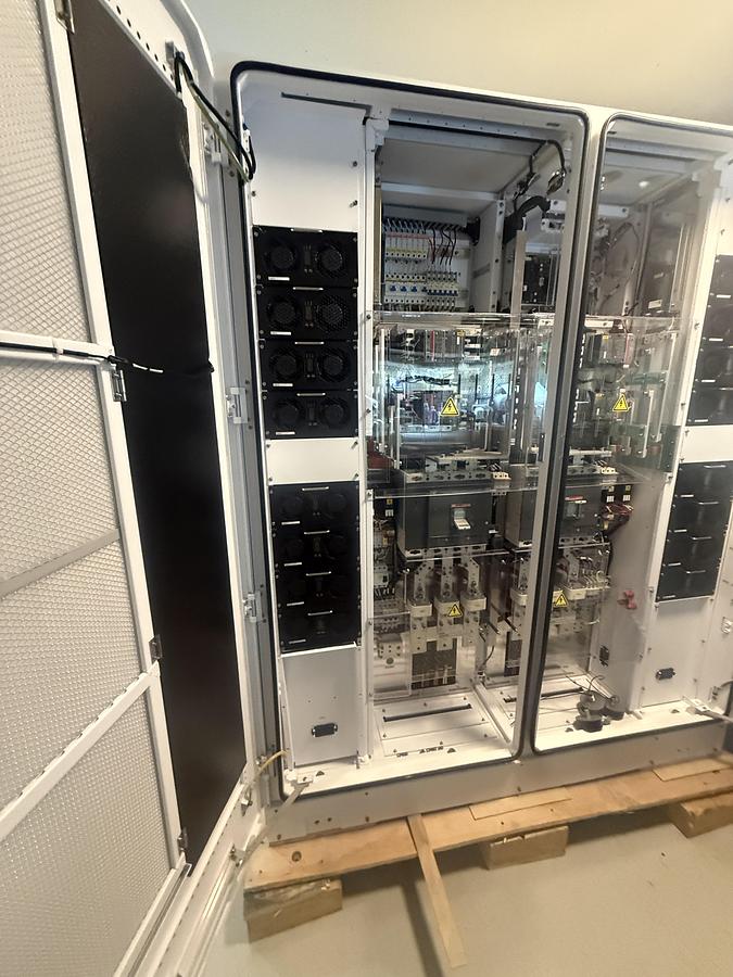 2025 Autel Maxi Charger DC HiPower Cabinet DS640