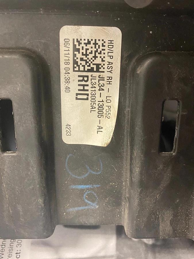 Used 2018+ Ford F-150 OEM Halogen Headlights RH