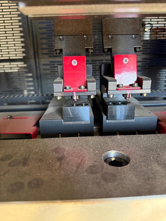 New 2024 Mitsubishi Diamond BB-6020 press brake 60 Ton 5.9" Stroke DAMAGED