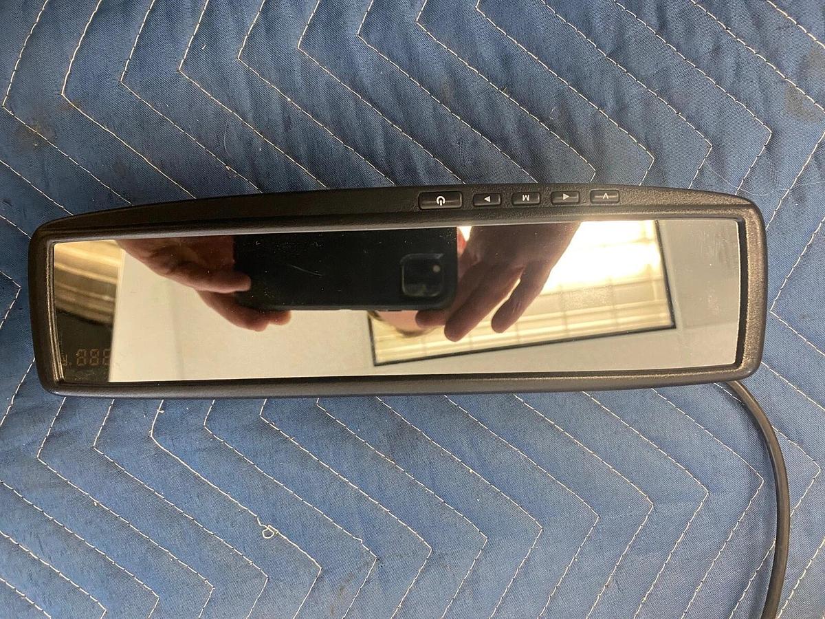 Used Accele RVM430TG 4.3″ Widescreen Rear View Glass Mirror and RVM430DVR