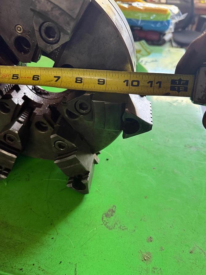 Used BUCK CHUCK SELF CENTERING 6 Jaw Chuck B2106R 10 in