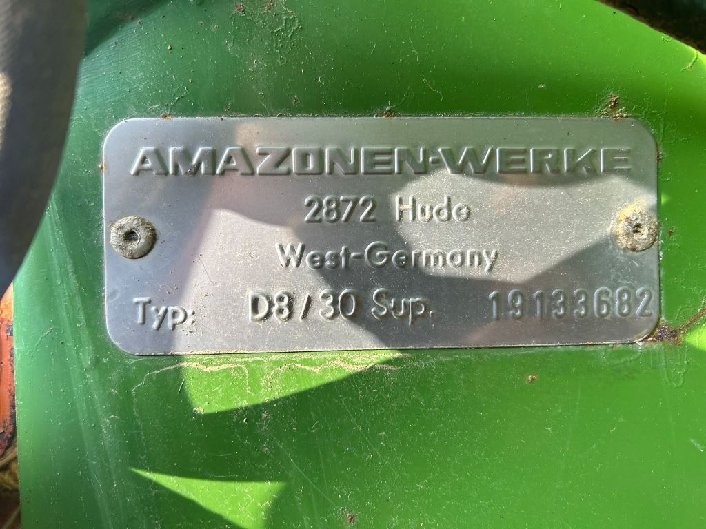 Used Amazone D8-30 Super Seed Drill