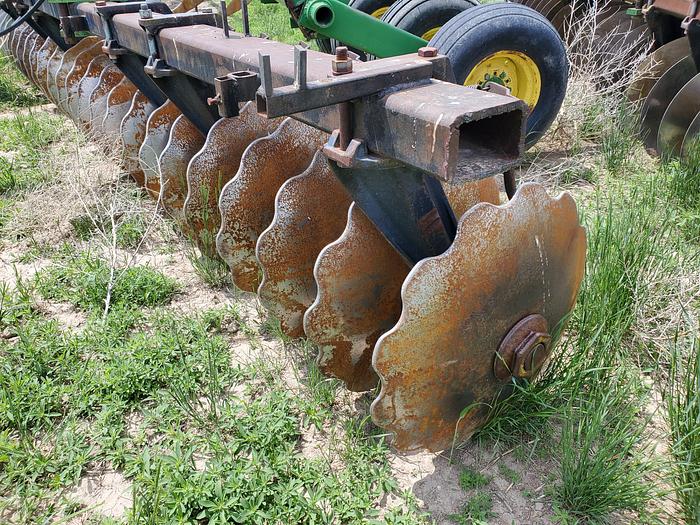 Used 18' John Deere 455 Offset Disk