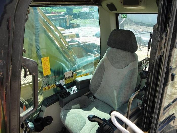 Used 2005 CATERPILLAR 325CL