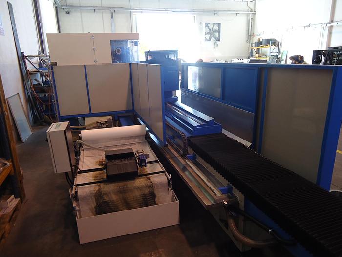 Gebraucht CNC Aussenrundschleifmaschine TOS HOLMONTA UB63/850/4000