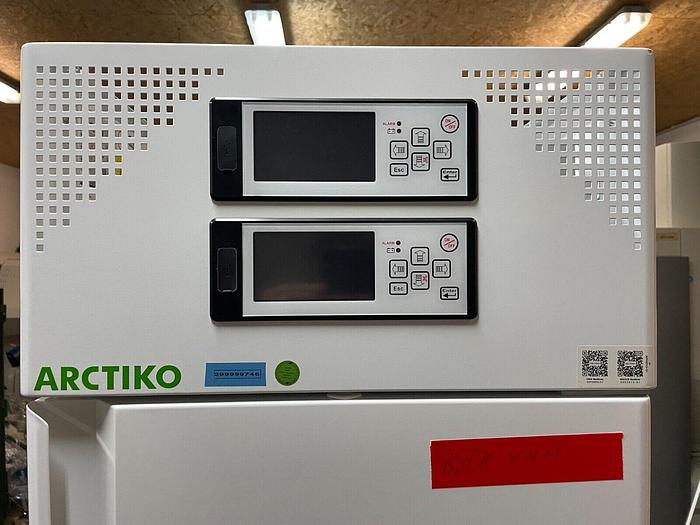 Used Arctiko LFF 270 , laboratory refrigerator / freezer