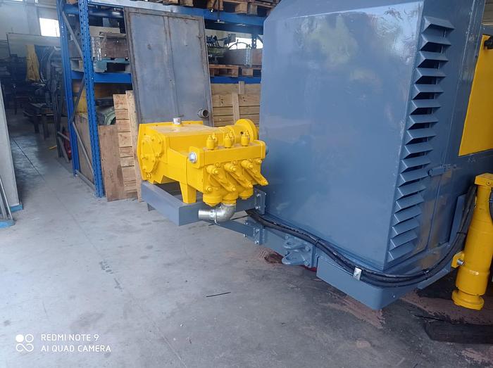 Ricondizionato Atlas Copco Mustang 4F4