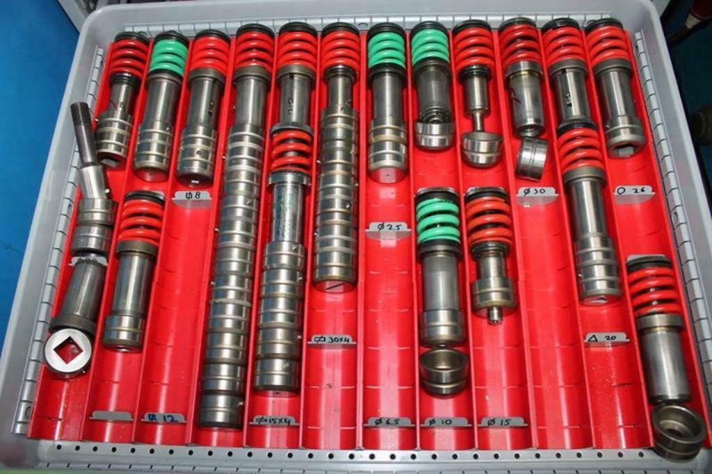 Gebruikt 1987 AMADA PROMECAM Aries-222