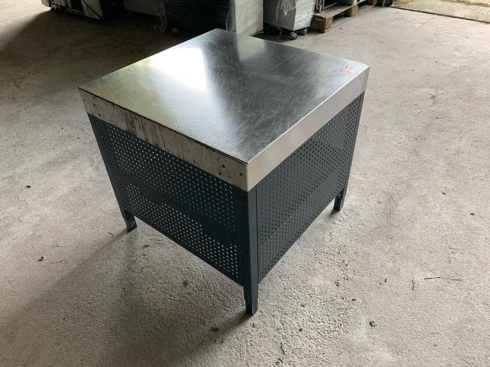 Used Stainless steel table, 77 x 75 x 68,5-86cm, height adjustable , workshop