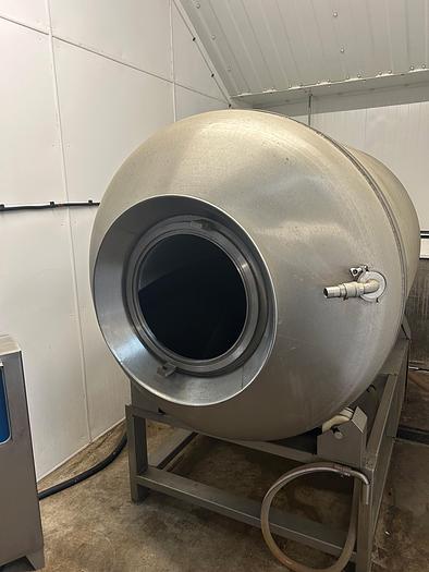 Used 2019 Henan Gelgoog Machinery Co GGGR-2000 vacuum tumbler