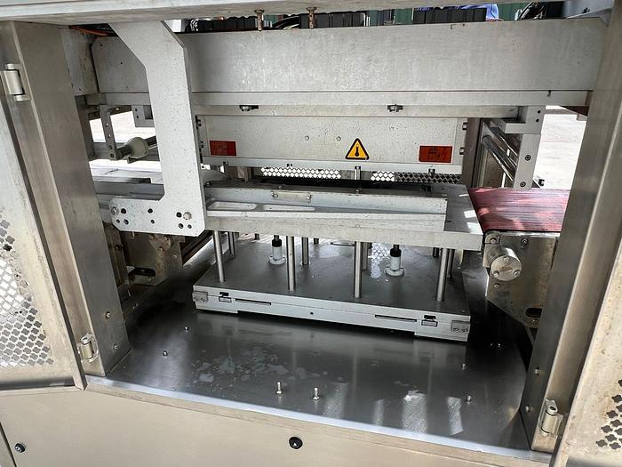 Used ULMA Scorpius Traysealer