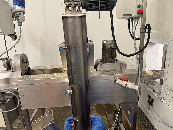 Used COMPLETE DEIGHTON COATING AND FRYING LINE