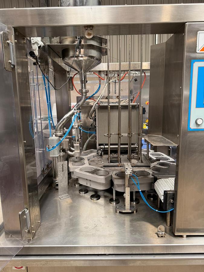 Used ILPRA ROTARY FILL SEAL MACHINE