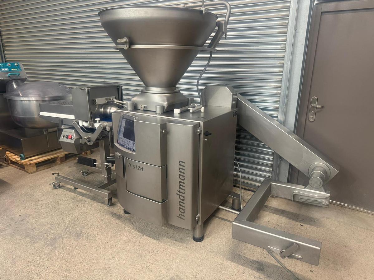 Used Handtmann VF612H with Guillotine