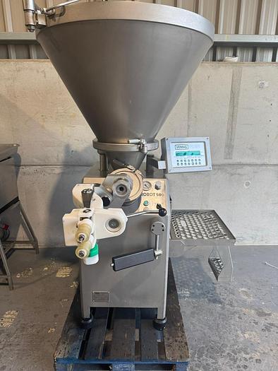 Used VEMAG ROBOT 500 WITH LINKER