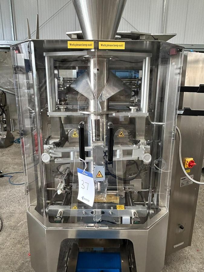 Used 2024 Automatic VFFS Vertical Form Fill Seal Bagging Machine 2024 TY-V620